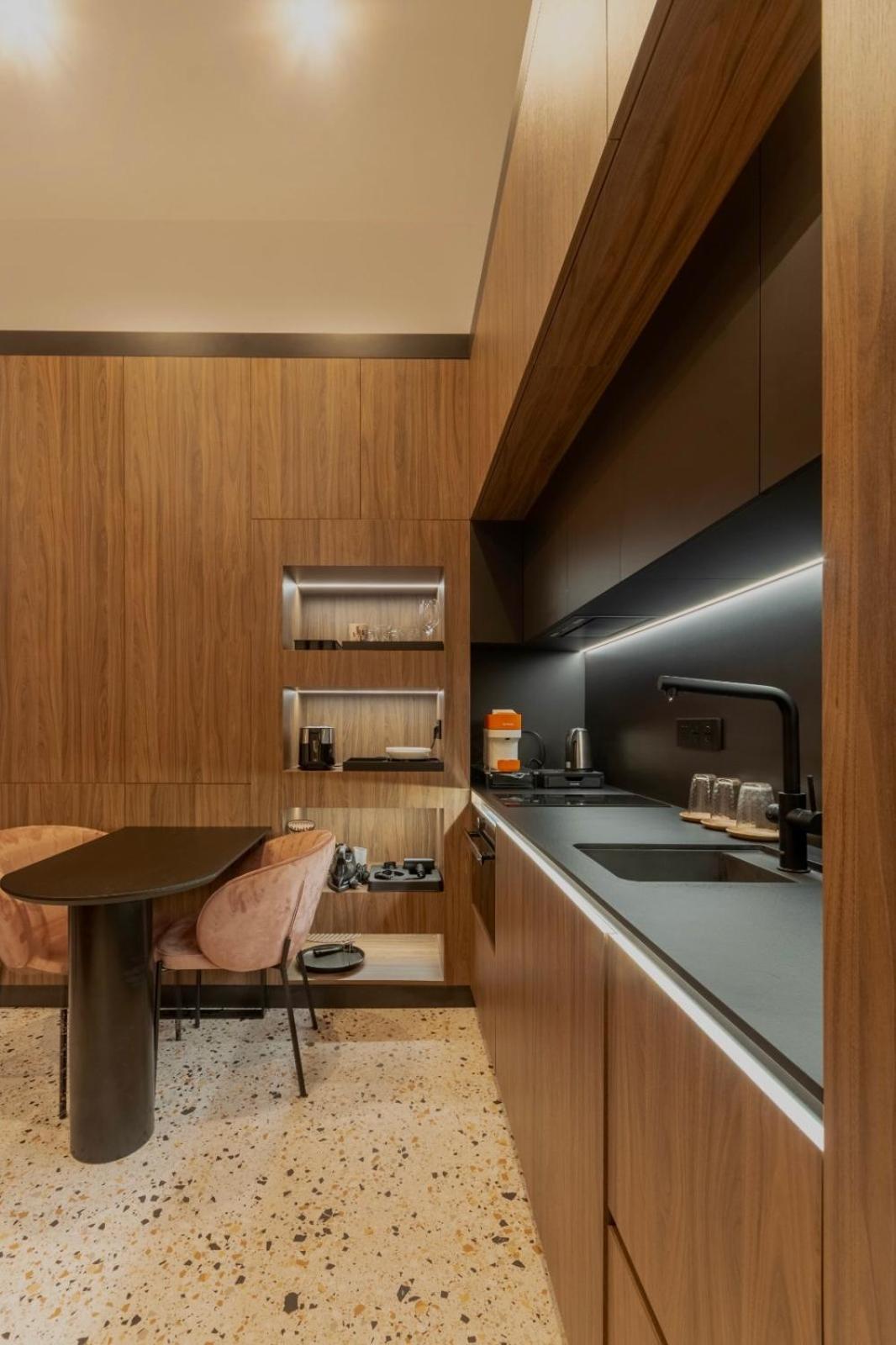Jais Home-Moon Apartment Old Town Cluj-Napoca Ngoại thất bức ảnh